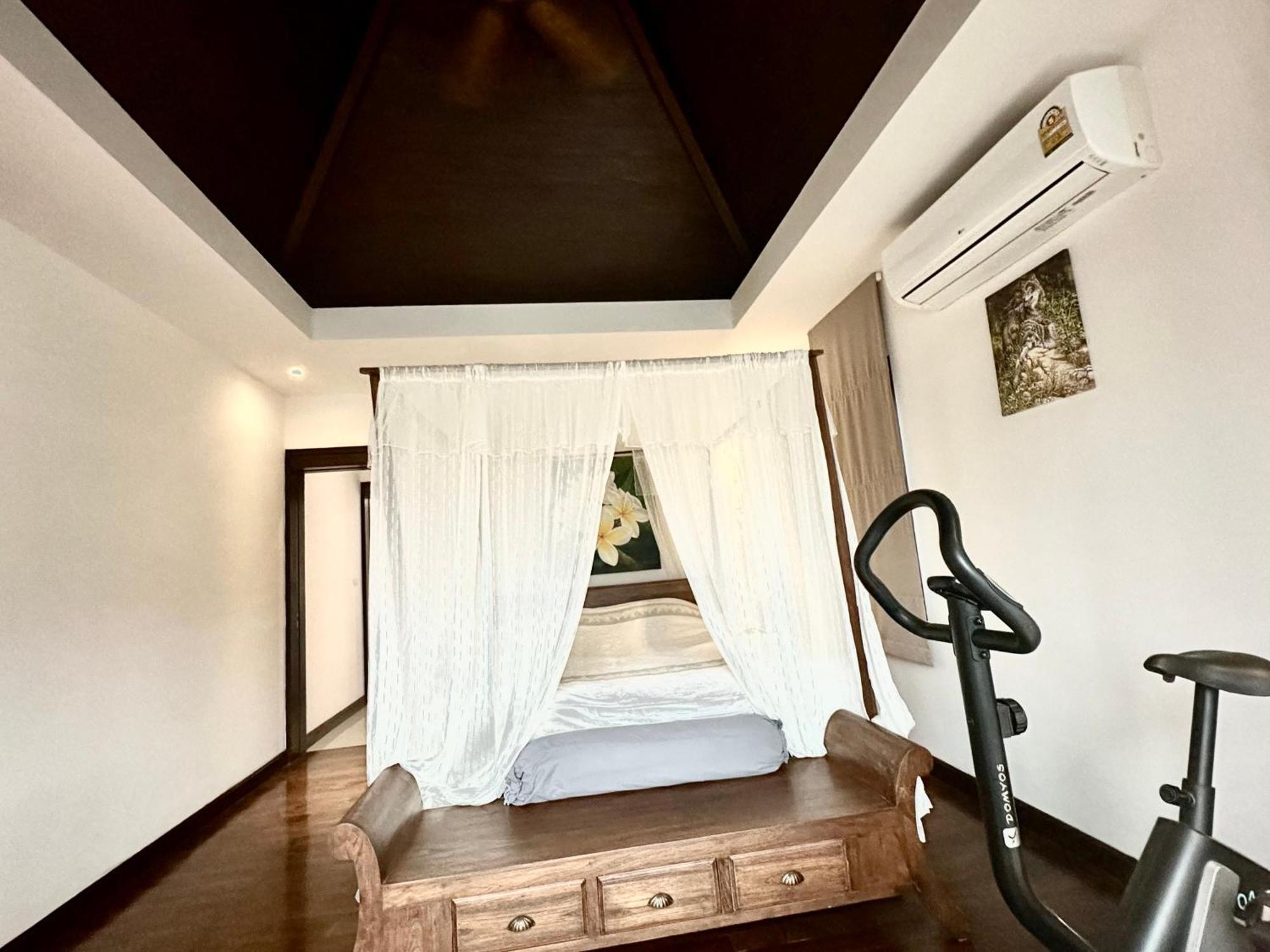 Plunge Tropic Villa Near Naiharn Nai Harn Chambre photo